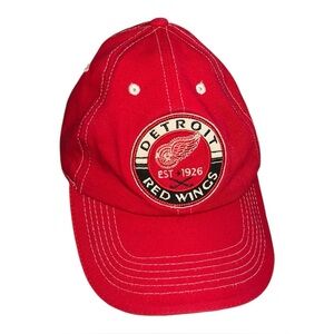 Vintage Detroit Red Wings Red Hat Cap Adjustable Strap Back Canvas NHL Hockey